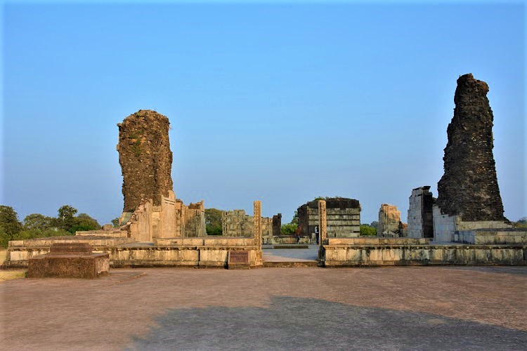 Ashrafi Mahal  -  Mandu Images, Madhya Pradesh